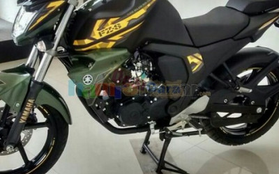 YAMAHA FZs